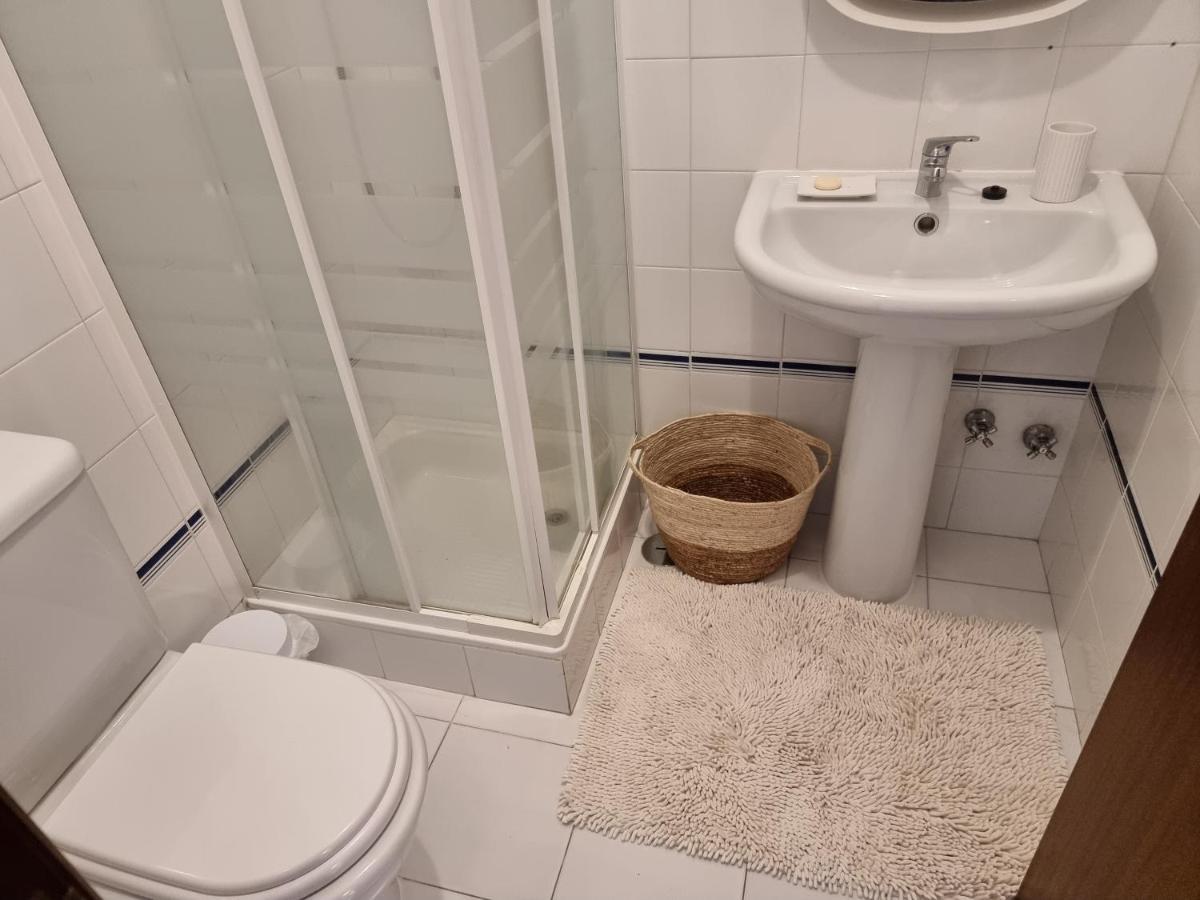 Apartamento Encantador Com Piscina Aquecida Portimao Bagian luar foto