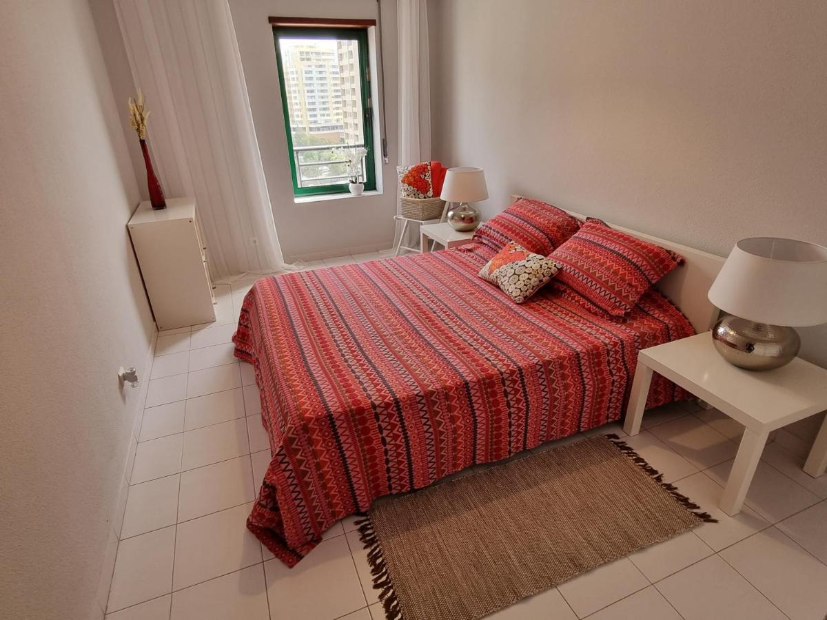 Apartamento Encantador Com Piscina Aquecida Portimao Bagian luar foto